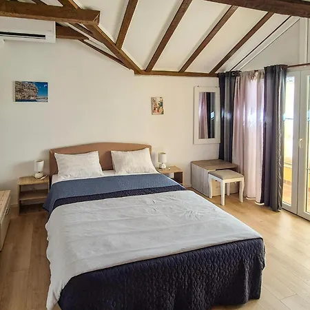 Vakantiehuis Amazing In With Wifi *