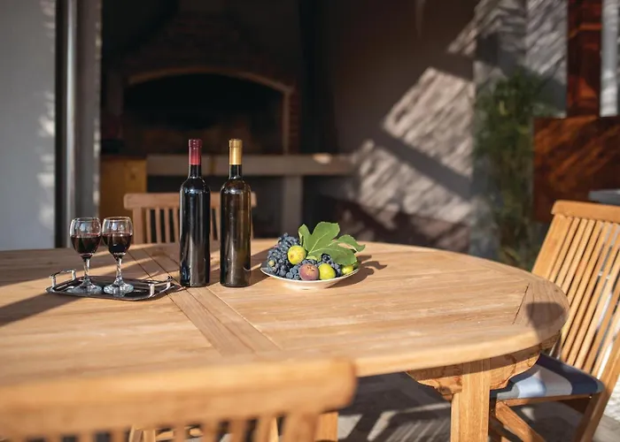 Holiday home Amazing In With Wifi *