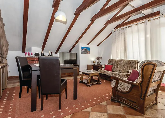 Vakantiehuis Amazing In With Wifi